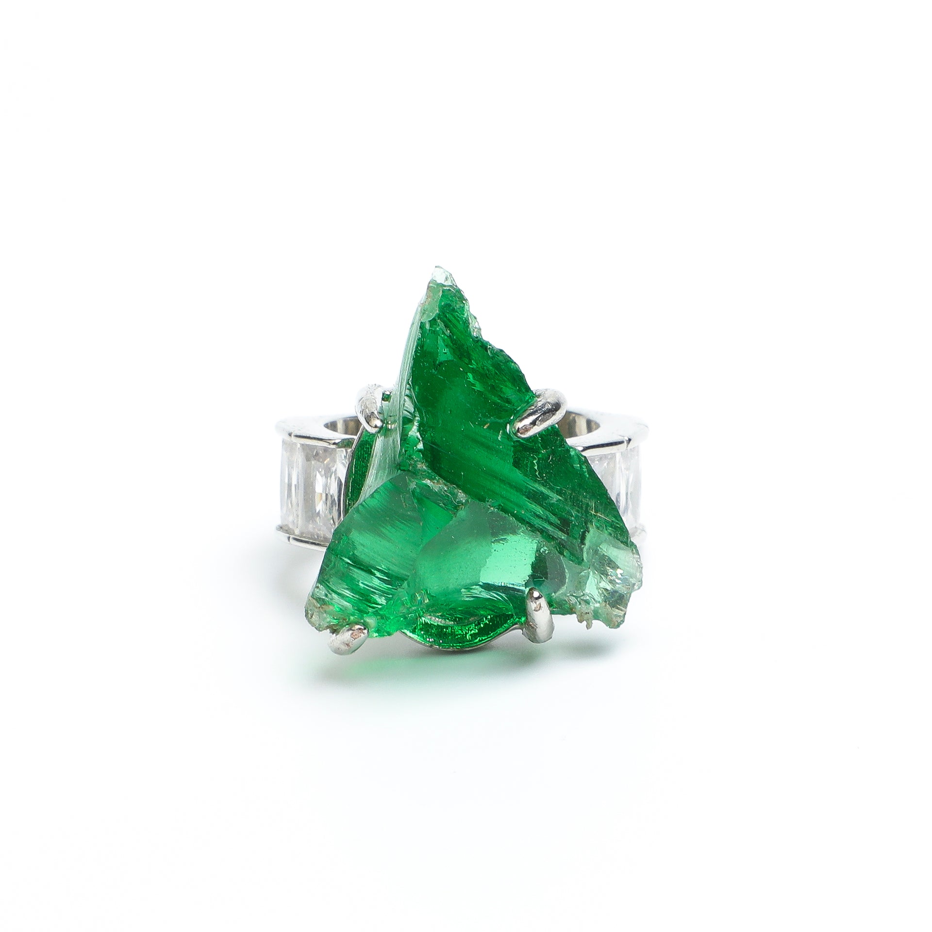 Worldly Wanderlust Collection 
Verdant Opal Essence